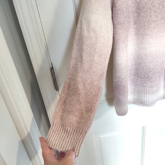 Chaps Size Large Boat Neck Pink Sweater - Picture 4 of 7